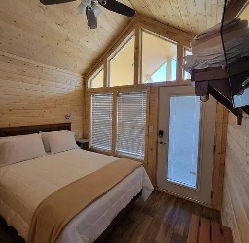 Vakantiehuis 081 Tiny Nr Grand Canyon South Rim Sleeps 8 *