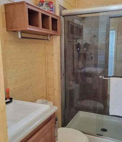 081 Tiny Nr Grand Canyon South Rim Sleeps 8